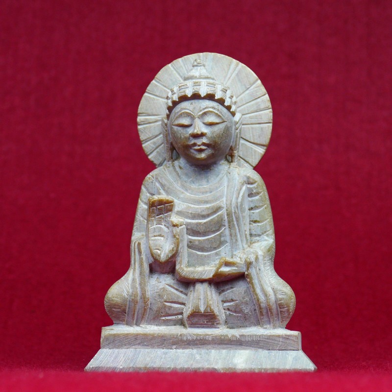Carved Buddha Varanasi  marble figure 13,1 cm