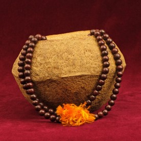 Mala rosewood brown reddish necklace grain balls Buddhism Vietnam 87b
