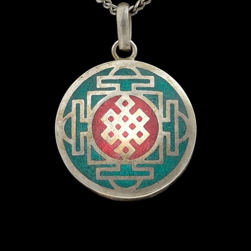 TIBETAN GAU BOX Amulet tibetan Silver Gau Box Tibetan - Etsy | Amulet,  Tibetan silver, Tibetan jewelry