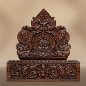 Hinduismus Löwengesicht  Kirtimukha Lotus Schrein antik Drachen Holzschnitzkunst Nepal Nepalbuddha