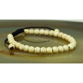 Bracelet with bleached bones in lens shape
